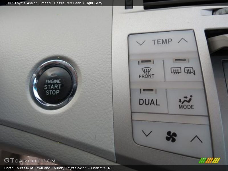 Cassis Red Pearl / Light Gray 2007 Toyota Avalon Limited