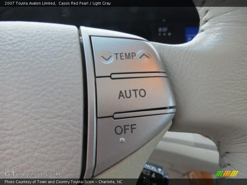 Cassis Red Pearl / Light Gray 2007 Toyota Avalon Limited