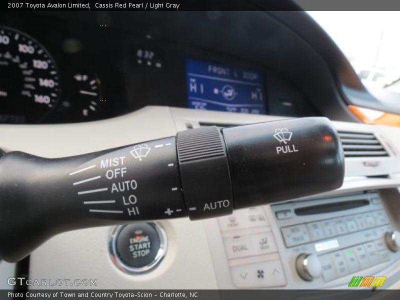 Cassis Red Pearl / Light Gray 2007 Toyota Avalon Limited