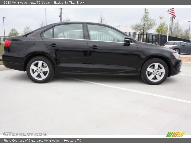 Black Uni / Titan Black 2013 Volkswagen Jetta TDI Sedan
