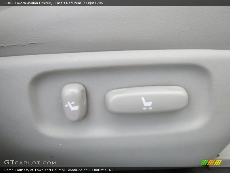 Cassis Red Pearl / Light Gray 2007 Toyota Avalon Limited