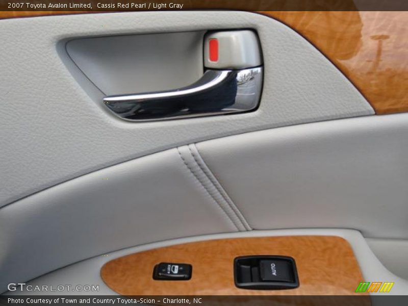 Cassis Red Pearl / Light Gray 2007 Toyota Avalon Limited