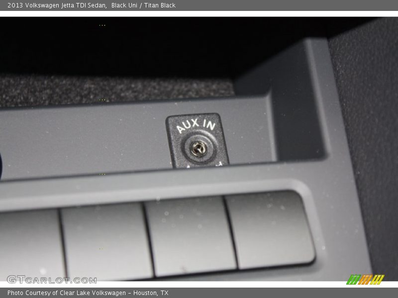 Black Uni / Titan Black 2013 Volkswagen Jetta TDI Sedan