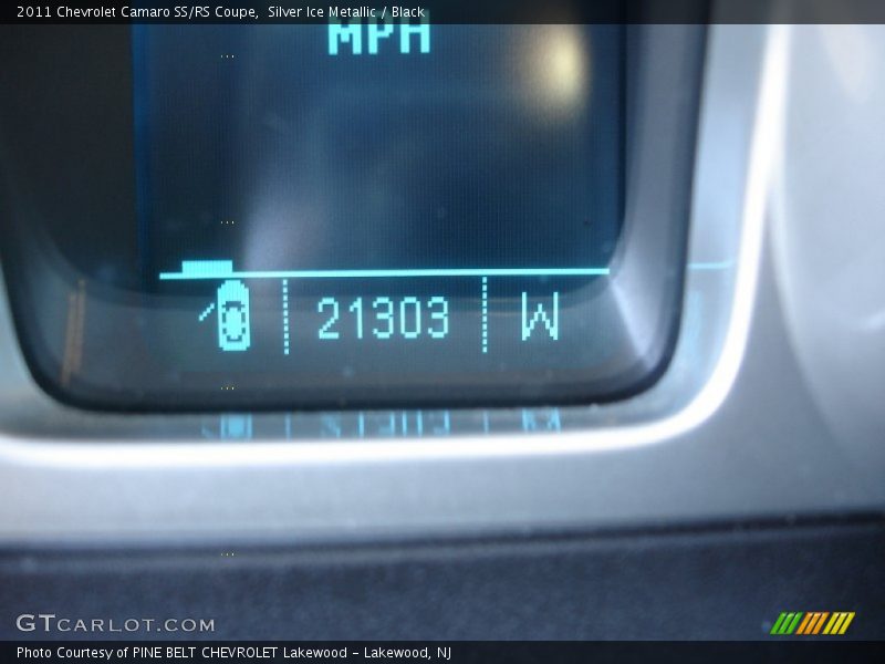 Silver Ice Metallic / Black 2011 Chevrolet Camaro SS/RS Coupe