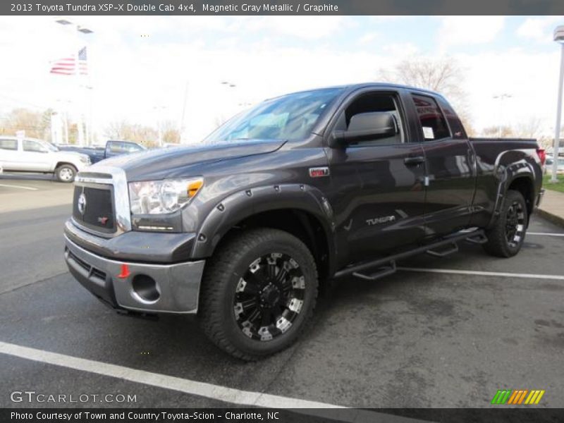 Front 3/4 View of 2013 Tundra XSP-X Double Cab 4x4
