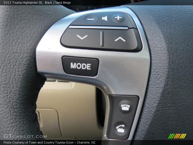 Controls of 2013 Highlander SE