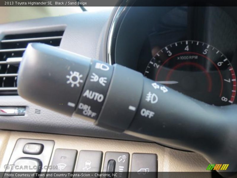 Controls of 2013 Highlander SE