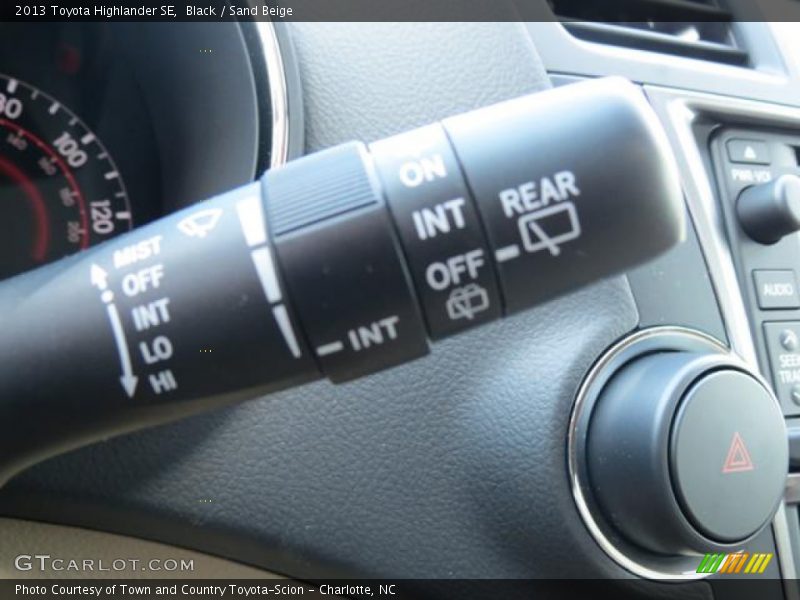 Controls of 2013 Highlander SE