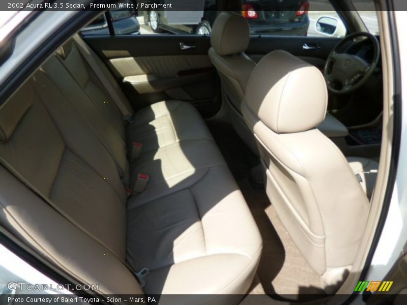 Premium White / Parchment 2002 Acura RL 3.5 Sedan