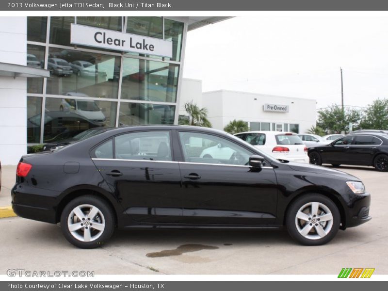 Black Uni / Titan Black 2013 Volkswagen Jetta TDI Sedan