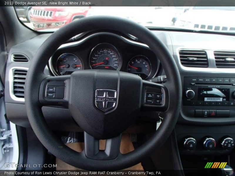New Bright White / Black 2013 Dodge Avenger SE