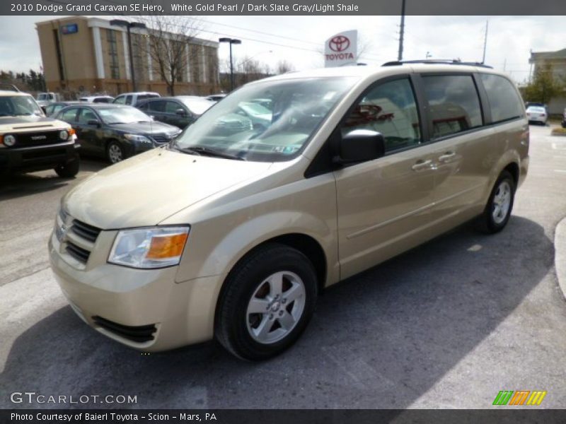 White Gold Pearl / Dark Slate Gray/Light Shale 2010 Dodge Grand Caravan SE Hero