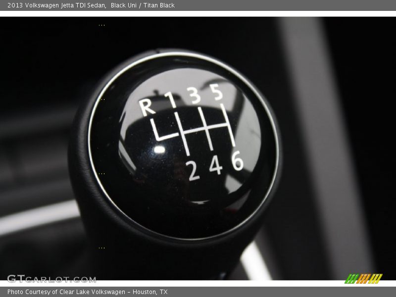Black Uni / Titan Black 2013 Volkswagen Jetta TDI Sedan