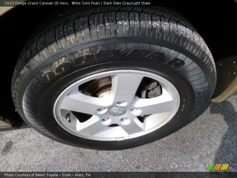 White Gold Pearl / Dark Slate Gray/Light Shale 2010 Dodge Grand Caravan SE Hero