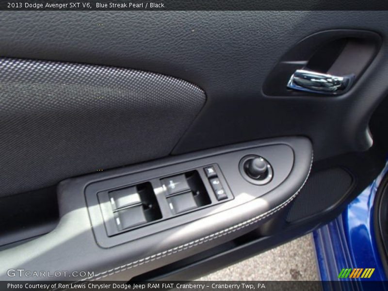 Blue Streak Pearl / Black 2013 Dodge Avenger SXT V6