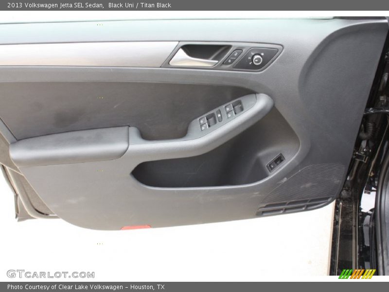 Black Uni / Titan Black 2013 Volkswagen Jetta SEL Sedan