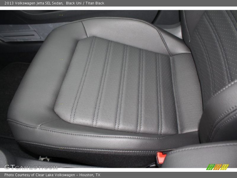 Black Uni / Titan Black 2013 Volkswagen Jetta SEL Sedan