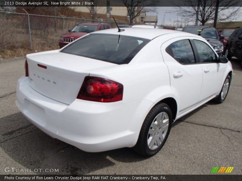 New Bright White / Black 2013 Dodge Avenger SE