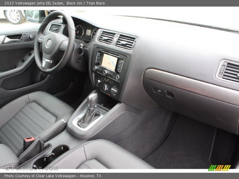 Black Uni / Titan Black 2013 Volkswagen Jetta SEL Sedan
