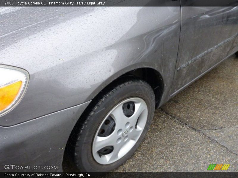Phantom Gray Pearl / Light Gray 2005 Toyota Corolla CE
