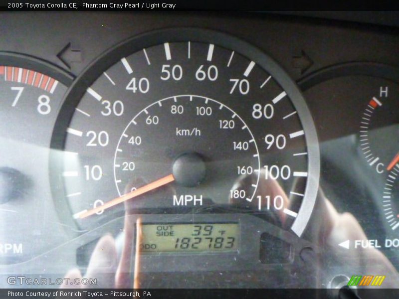 Phantom Gray Pearl / Light Gray 2005 Toyota Corolla CE