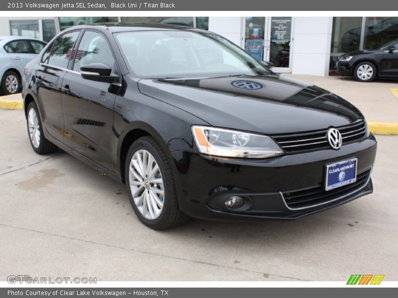 Black Uni / Titan Black 2013 Volkswagen Jetta SEL Sedan