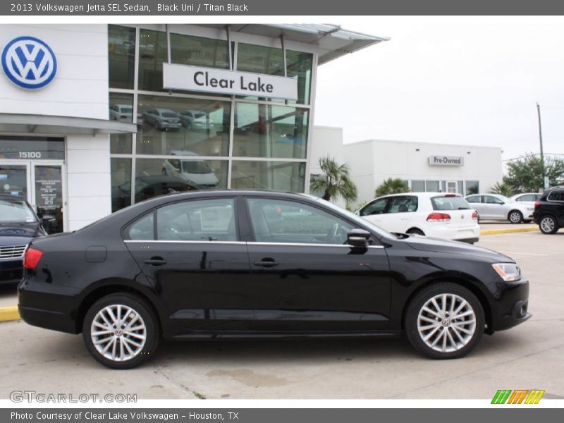 Black Uni / Titan Black 2013 Volkswagen Jetta SEL Sedan