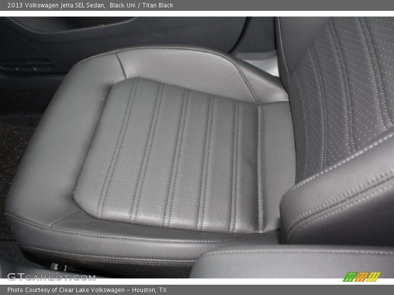 Black Uni / Titan Black 2013 Volkswagen Jetta SEL Sedan