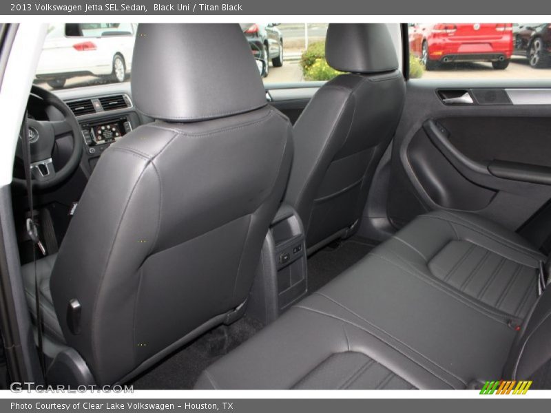 Black Uni / Titan Black 2013 Volkswagen Jetta SEL Sedan