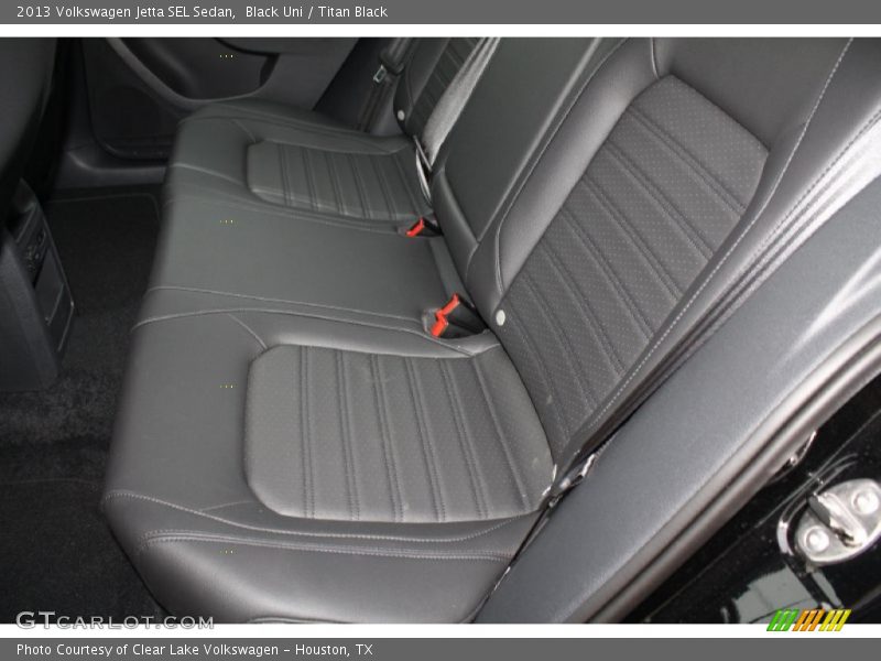 Black Uni / Titan Black 2013 Volkswagen Jetta SEL Sedan