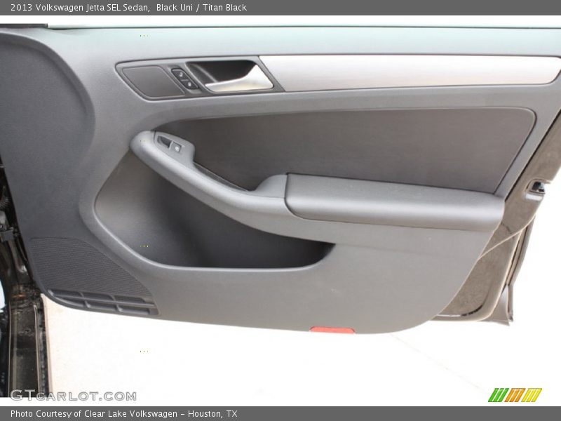 Black Uni / Titan Black 2013 Volkswagen Jetta SEL Sedan
