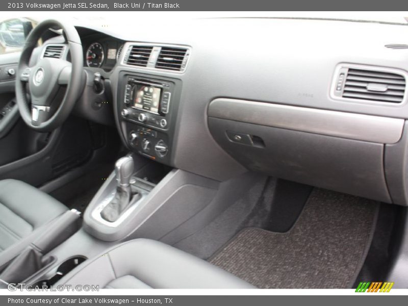 Black Uni / Titan Black 2013 Volkswagen Jetta SEL Sedan