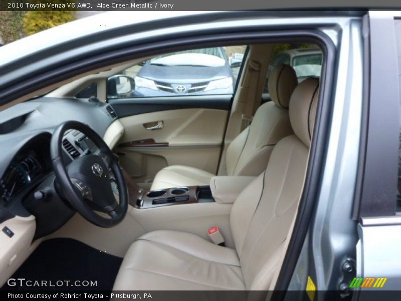 Aloe Green Metallic / Ivory 2010 Toyota Venza V6 AWD