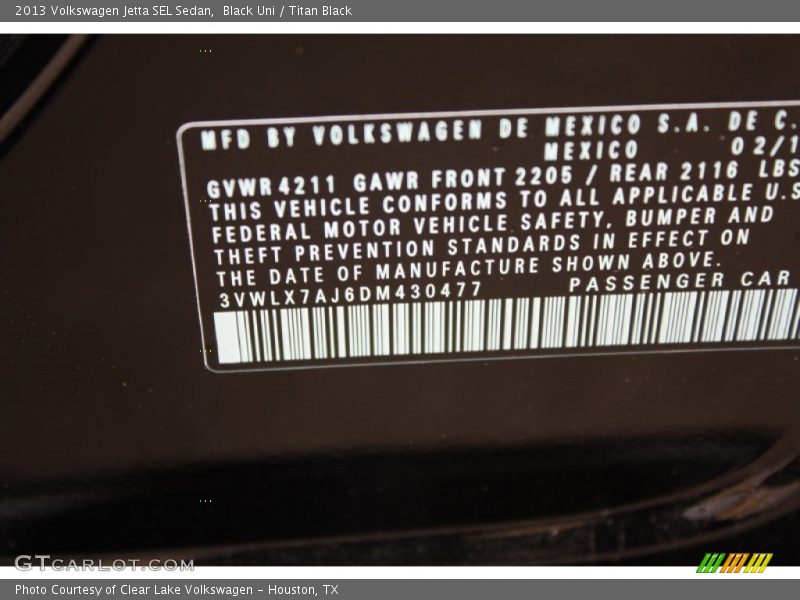 Black Uni / Titan Black 2013 Volkswagen Jetta SEL Sedan