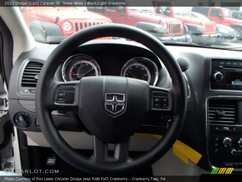 Stone White / Black/Light Graystone 2013 Dodge Grand Caravan SE