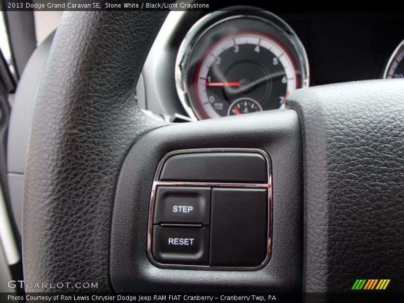 Stone White / Black/Light Graystone 2013 Dodge Grand Caravan SE