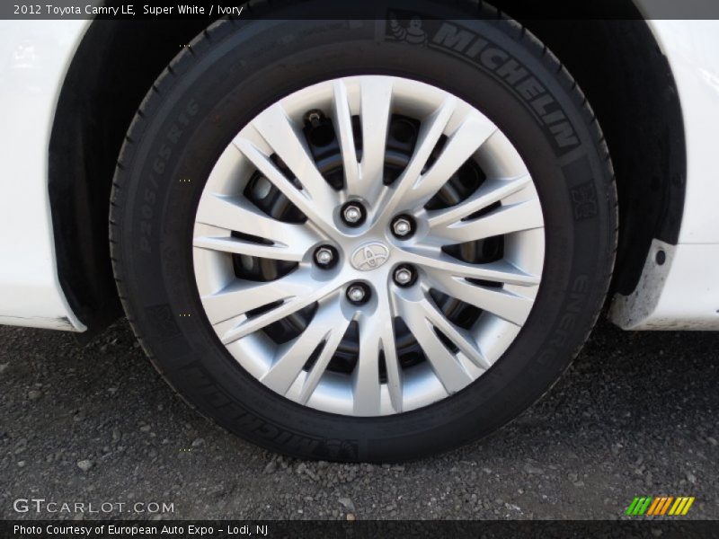 Super White / Ivory 2012 Toyota Camry LE
