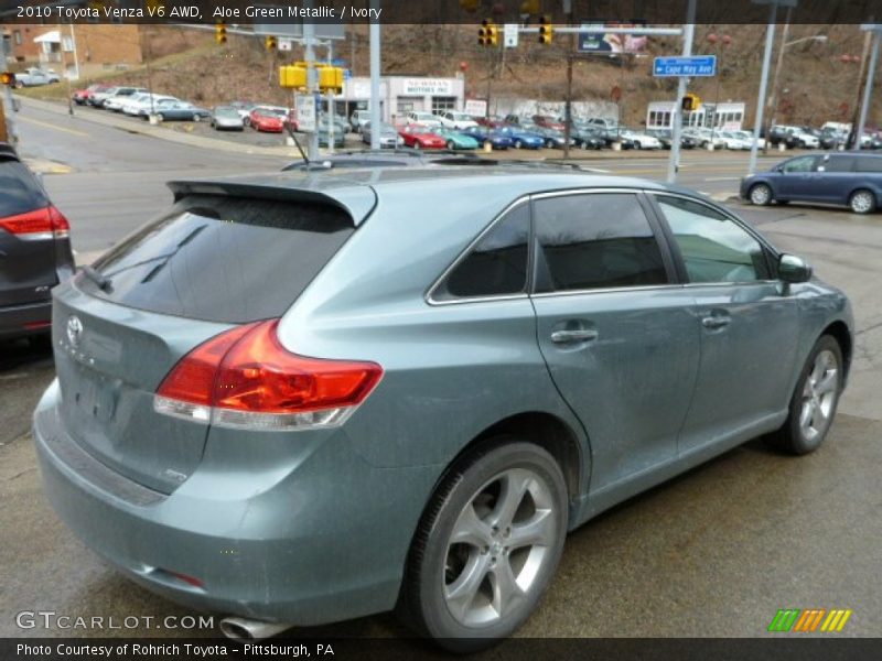 Aloe Green Metallic / Ivory 2010 Toyota Venza V6 AWD