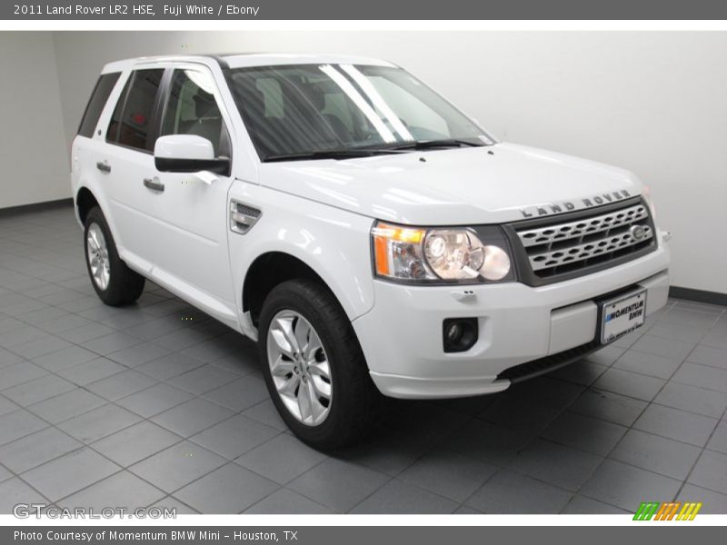 Fuji White / Ebony 2011 Land Rover LR2 HSE