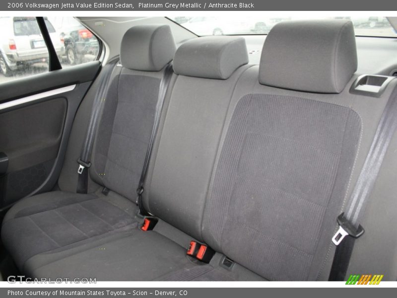 Platinum Grey Metallic / Anthracite Black 2006 Volkswagen Jetta Value Edition Sedan