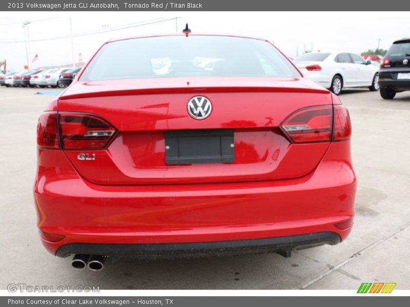 Tornado Red / Titan Black 2013 Volkswagen Jetta GLI Autobahn