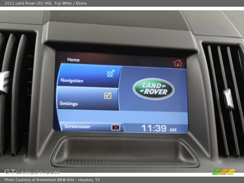 Fuji White / Ebony 2011 Land Rover LR2 HSE