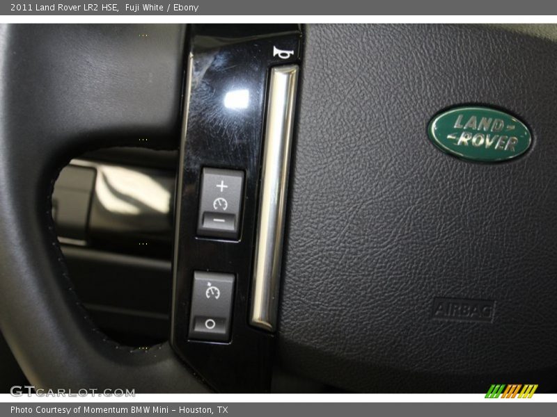 Fuji White / Ebony 2011 Land Rover LR2 HSE