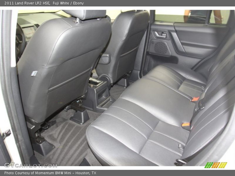 Fuji White / Ebony 2011 Land Rover LR2 HSE