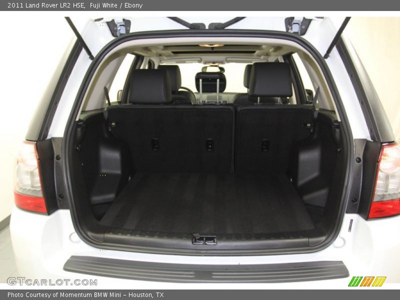 Fuji White / Ebony 2011 Land Rover LR2 HSE