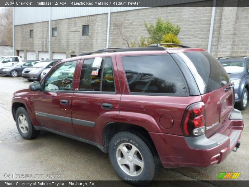 Majestic Red Metallic / Medium Pewter 2004 Chevrolet TrailBlazer LS 4x4