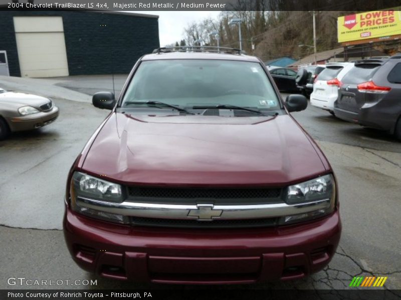 Majestic Red Metallic / Medium Pewter 2004 Chevrolet TrailBlazer LS 4x4