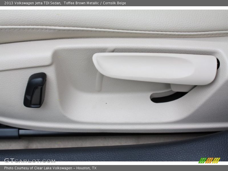 Toffee Brown Metallic / Cornsilk Beige 2013 Volkswagen Jetta TDI Sedan