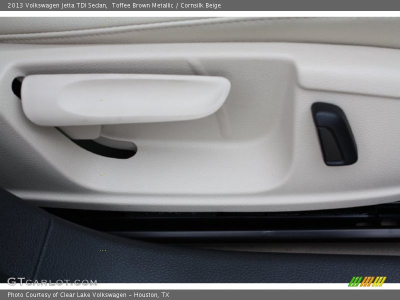 Toffee Brown Metallic / Cornsilk Beige 2013 Volkswagen Jetta TDI Sedan