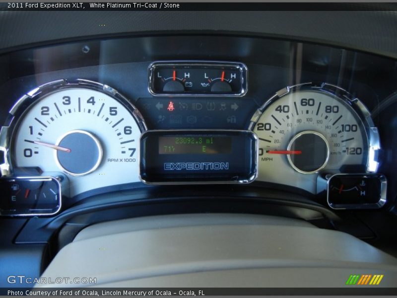White Platinum Tri-Coat / Stone 2011 Ford Expedition XLT